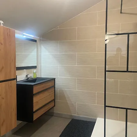 Des Catalans 公寓 *